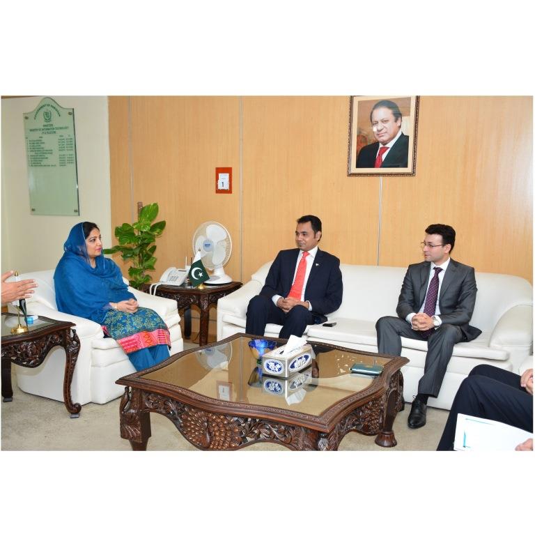 Anusha Rahman meets a delegation of Qatar based Telecom Companies