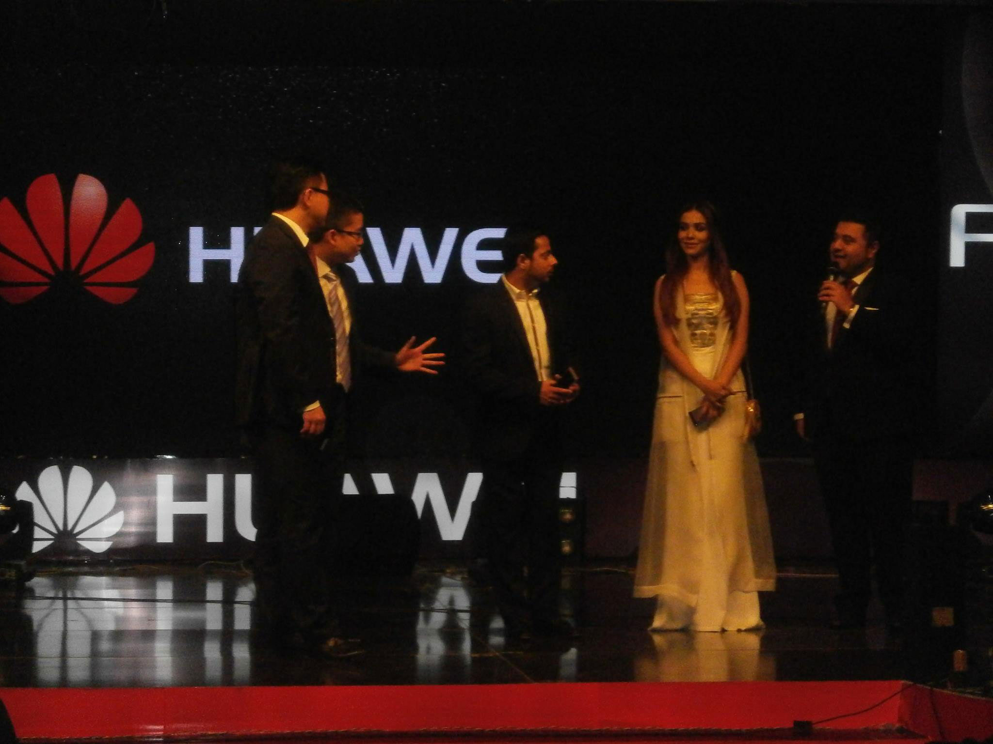 Huawei Launched Huawei P8 in Pakistan
