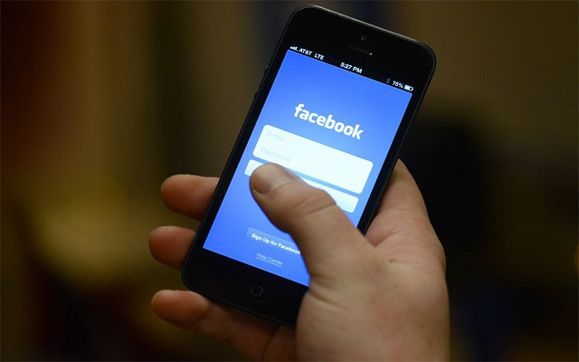Facebook Working on Developing its Own App Store: Report