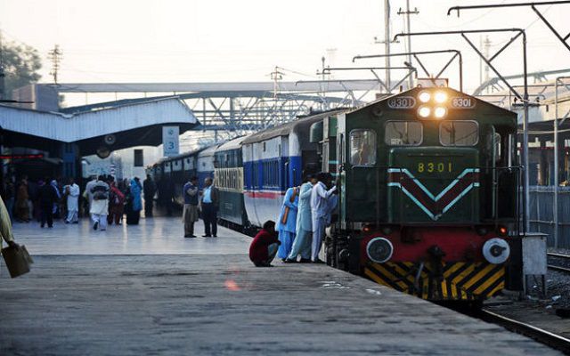 Pakistan Railways Generates Rs.100 million through E-ticketing