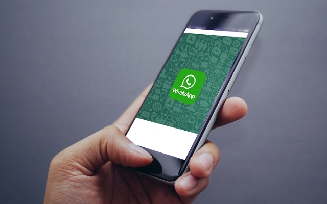 WhatsApp Allows iPhone Users