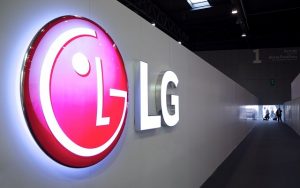 LG Files Patent for Foldable Smartphones