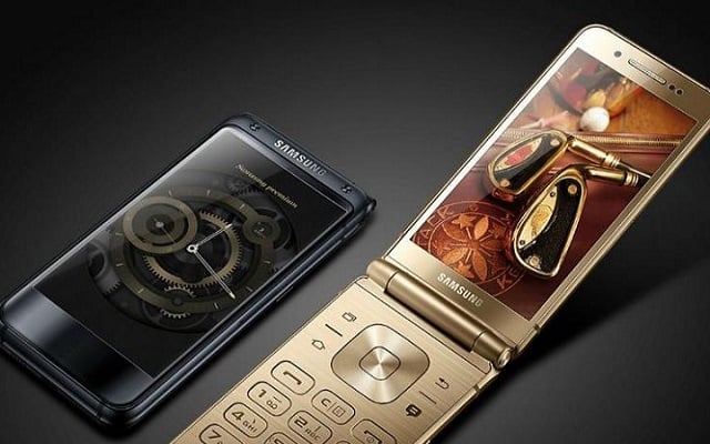 Samsung Launches Flip Phone W2018