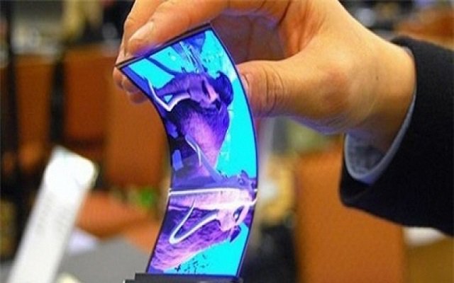 Oppo to Launch Foldable Smartphone with Dual Camera