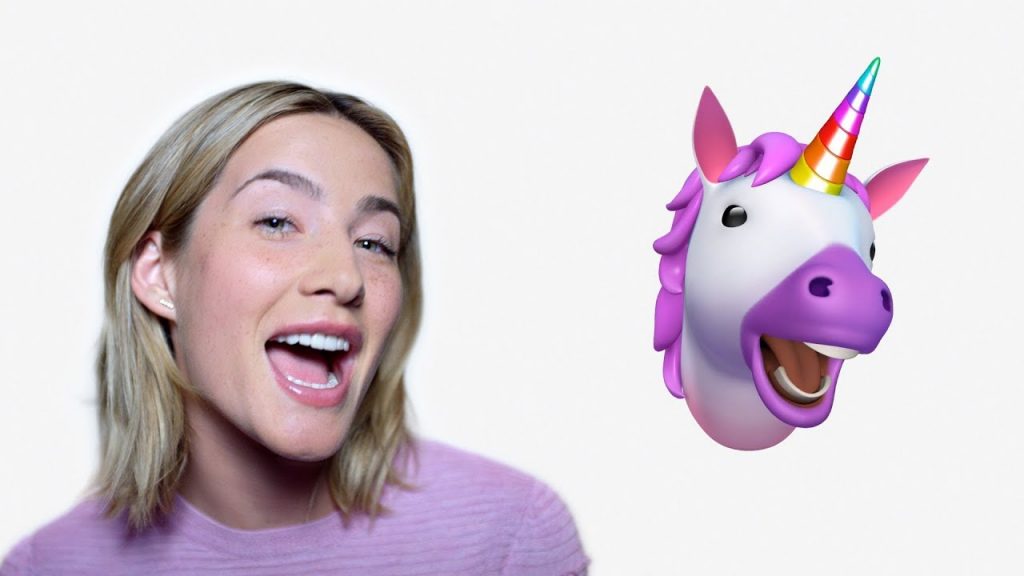 Samsung's AR Emoji vs Apple Animoji