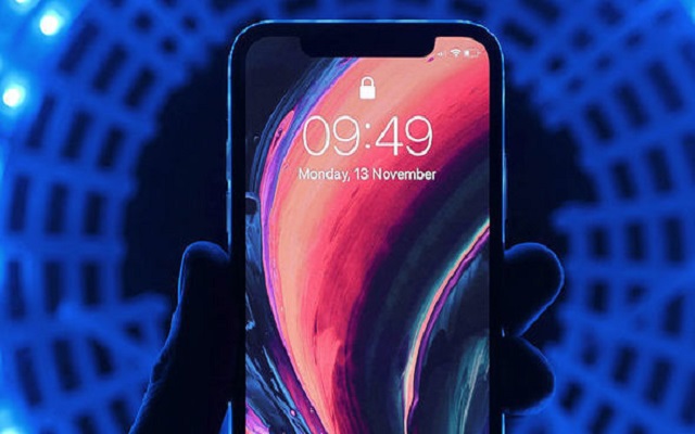 New iPhone X with 6.1-inch OLED Screen Spotted