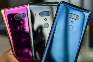 HTC U 12 is World's First Smartphone with Four Cameras & No Physical Buttons