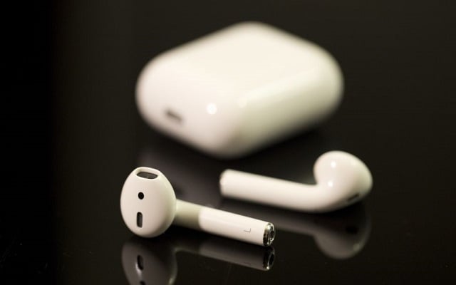 Apple to Launch Noise Canceling AirPods in 2019