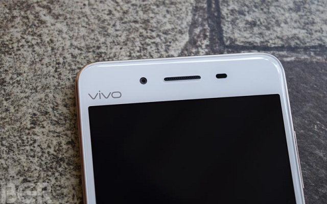 Vivo's Two New Smartphones Spotted on TENAA with 6.2-inch Displays