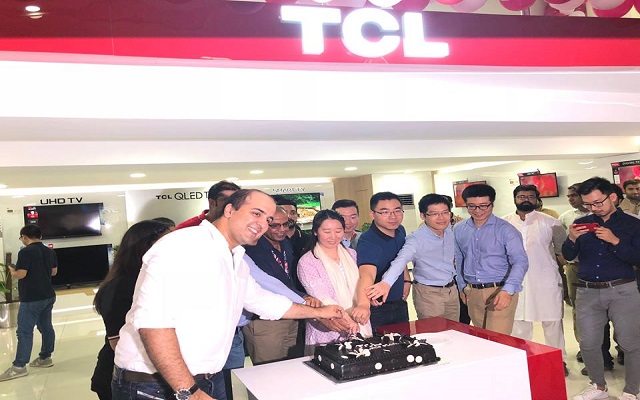TCL Launches Flagship Store in Lahore