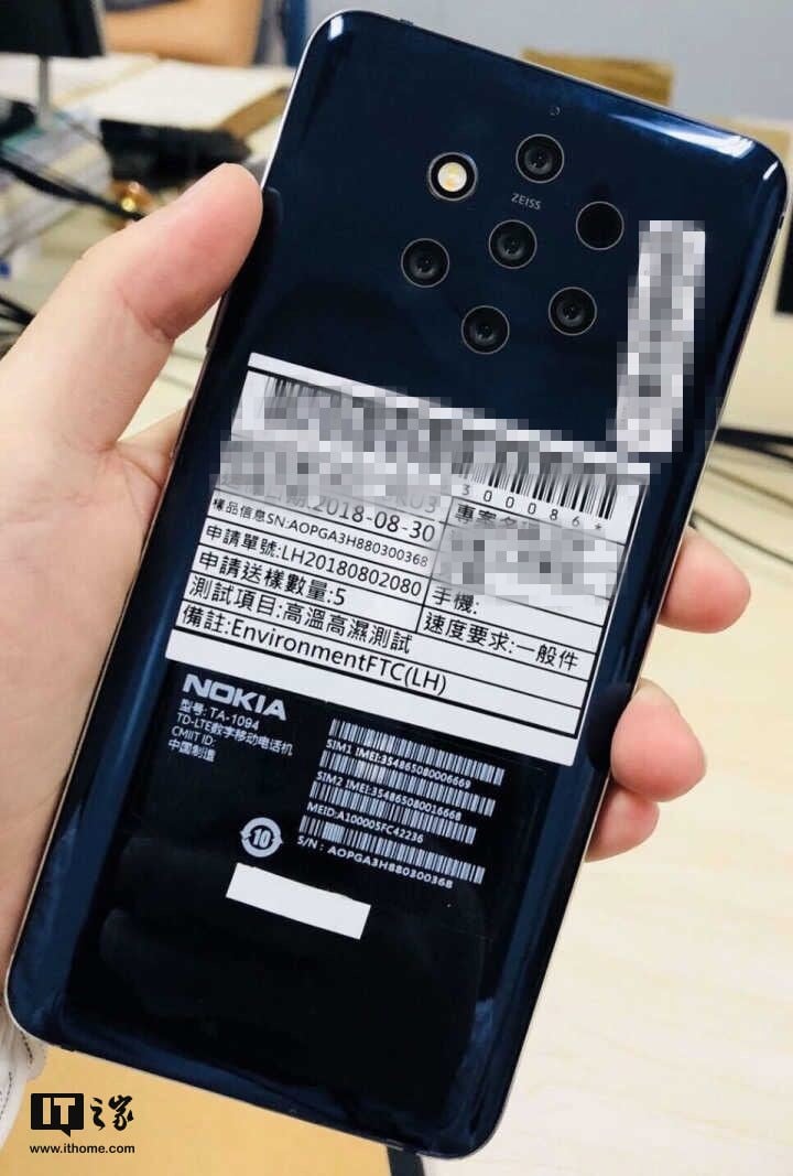 Nokia phone with 5 camera lens 