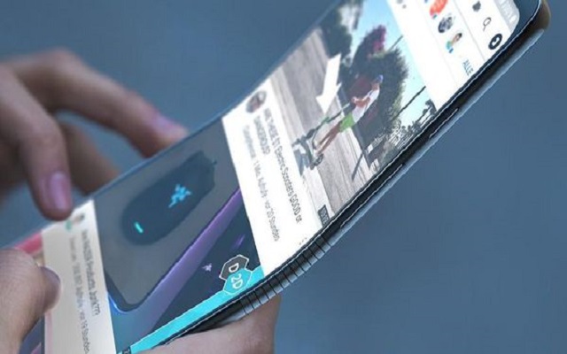 Samsung Foldable Phone, Galaxy F to be Unveiled Next Month