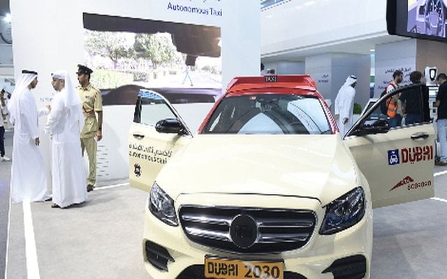 Dubai Launches Driverless Taxi Service