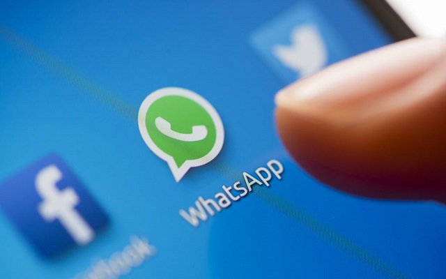 Now You Can Make Group Calls Easier on iPhone with WhatsApp New Update