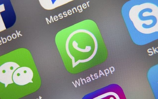 WhatsApp Private Reply Feature Launches for iOS