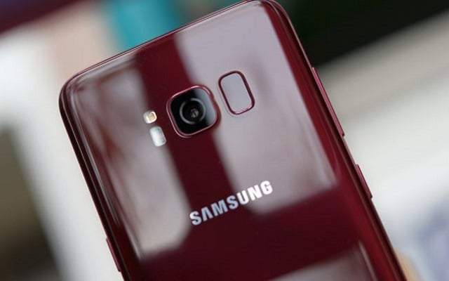 galaxy s10 cinnabar red