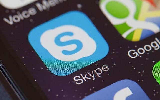 Skype New Feature Blurs Video Backgrounds to Hide Your Messy Room
