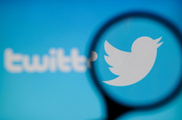 Twitter New Feature will Help you Hide Replies on your Tweet