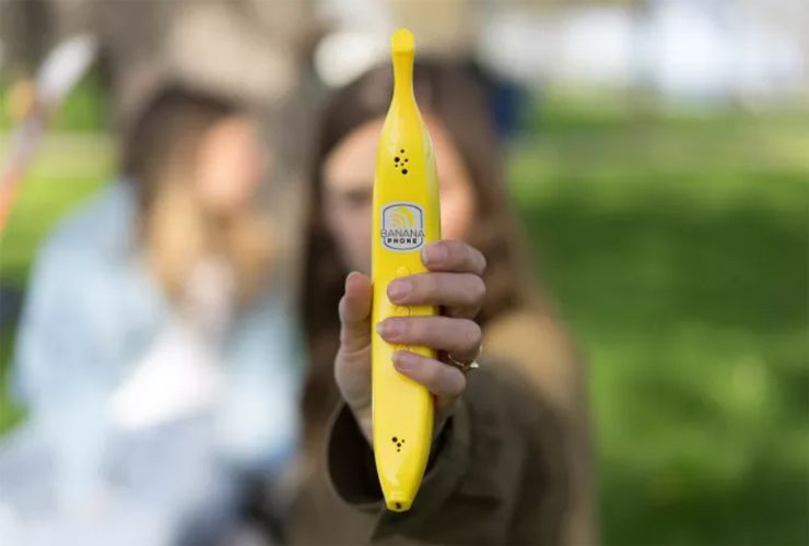 The New Banana Phone is Here-Here are the Bananas Features