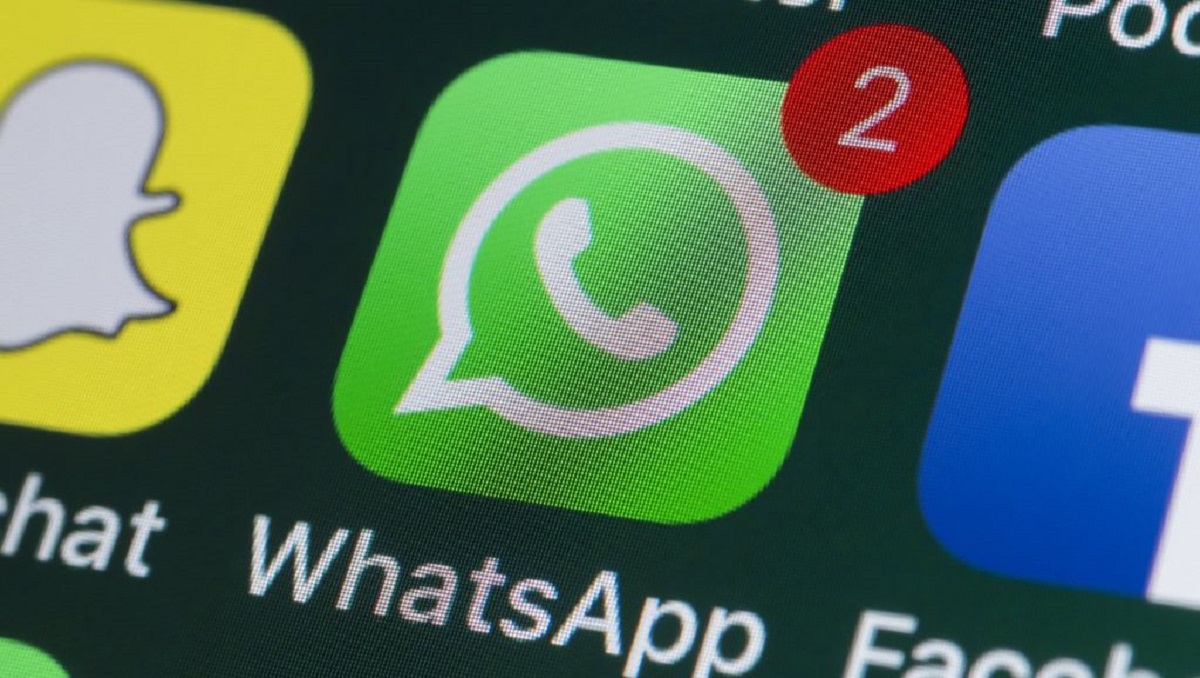 WhatsApp Messenger Rooms Integration