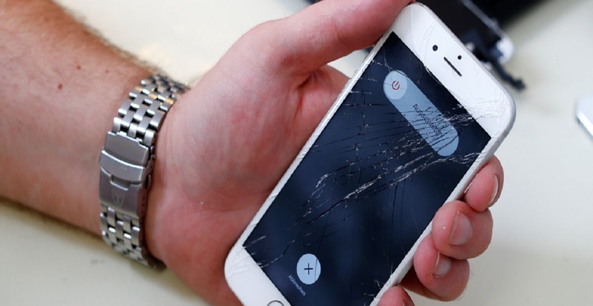 Apple Plans to Launch an iPhone with Self-healing Screen