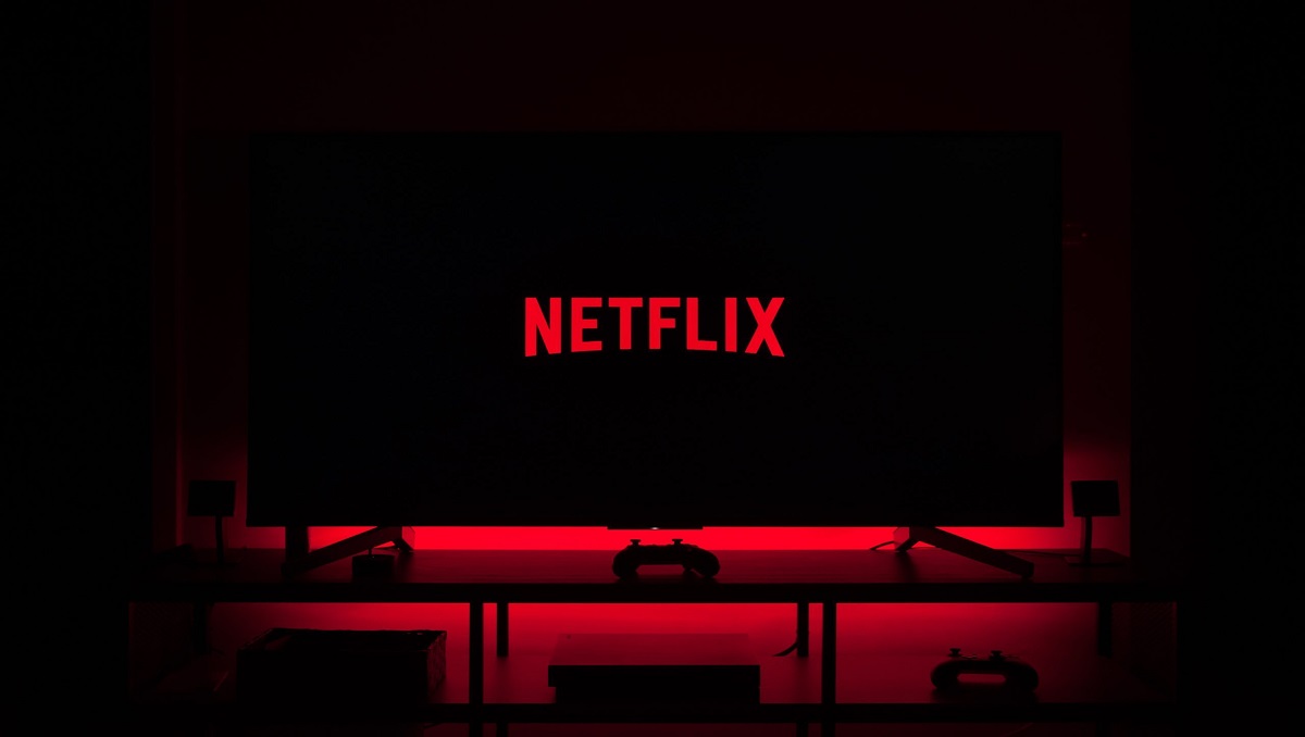Netflix has now introduce a new feature named as “Downloads for You.”