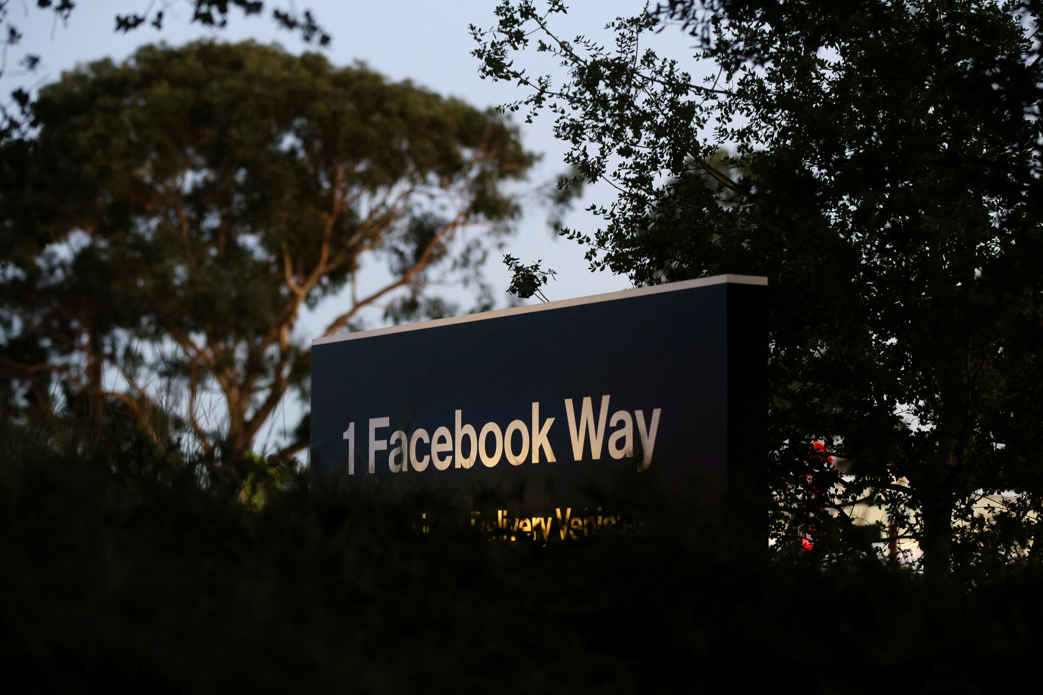 Facebook will Treat All its Users SAME 1
