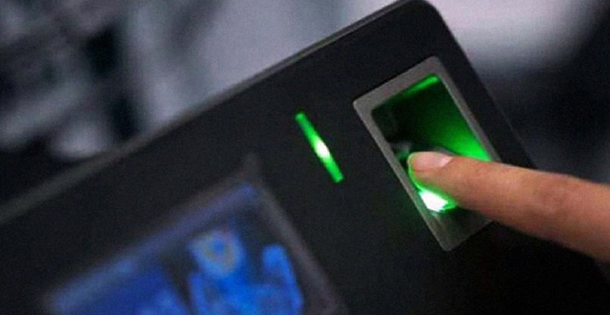 Sindh Govt Installs Biometric Machines in Colleges to Ensure Maximum Attendance