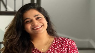 Kanwal Ahmed becomes first Pakistani Facebook Creator to be featured by YouTube CEO