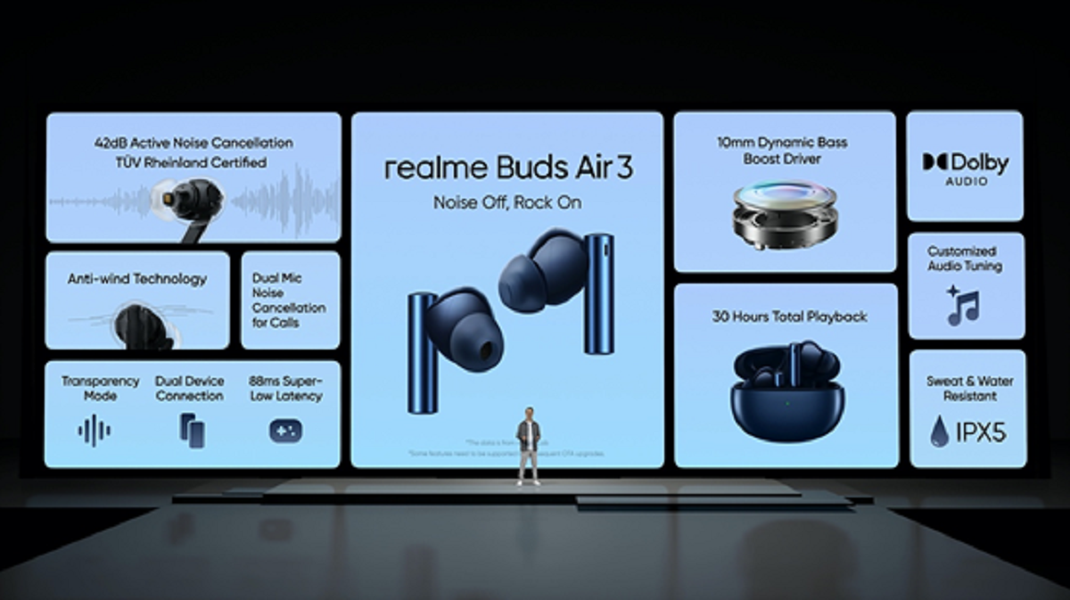 The Buds Air 3 feature a dual microphone setup