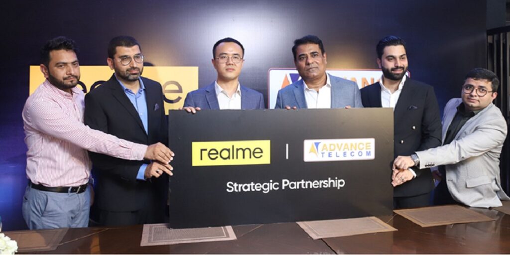 realme has recently joined forces with Advance Telecom 