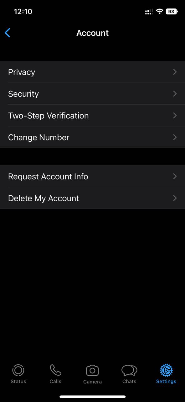 hide online status on whatsApp for iPhone