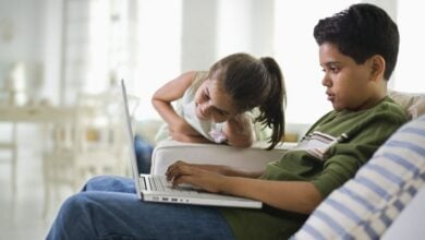 children protection tips online social media
