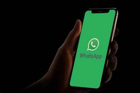 This New Feature Stops WhatsApp Messages from Being Deleted