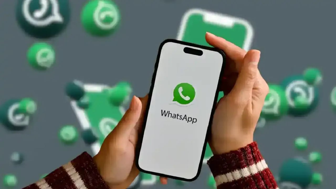 New WhatsApp iOS Update Lets You Create AI-Powered Chat Wallpapers