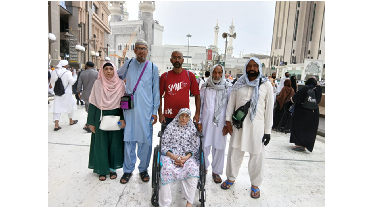 Yango Pakistan gifts 3 partner drivers with all-expenses paid Umrah trip