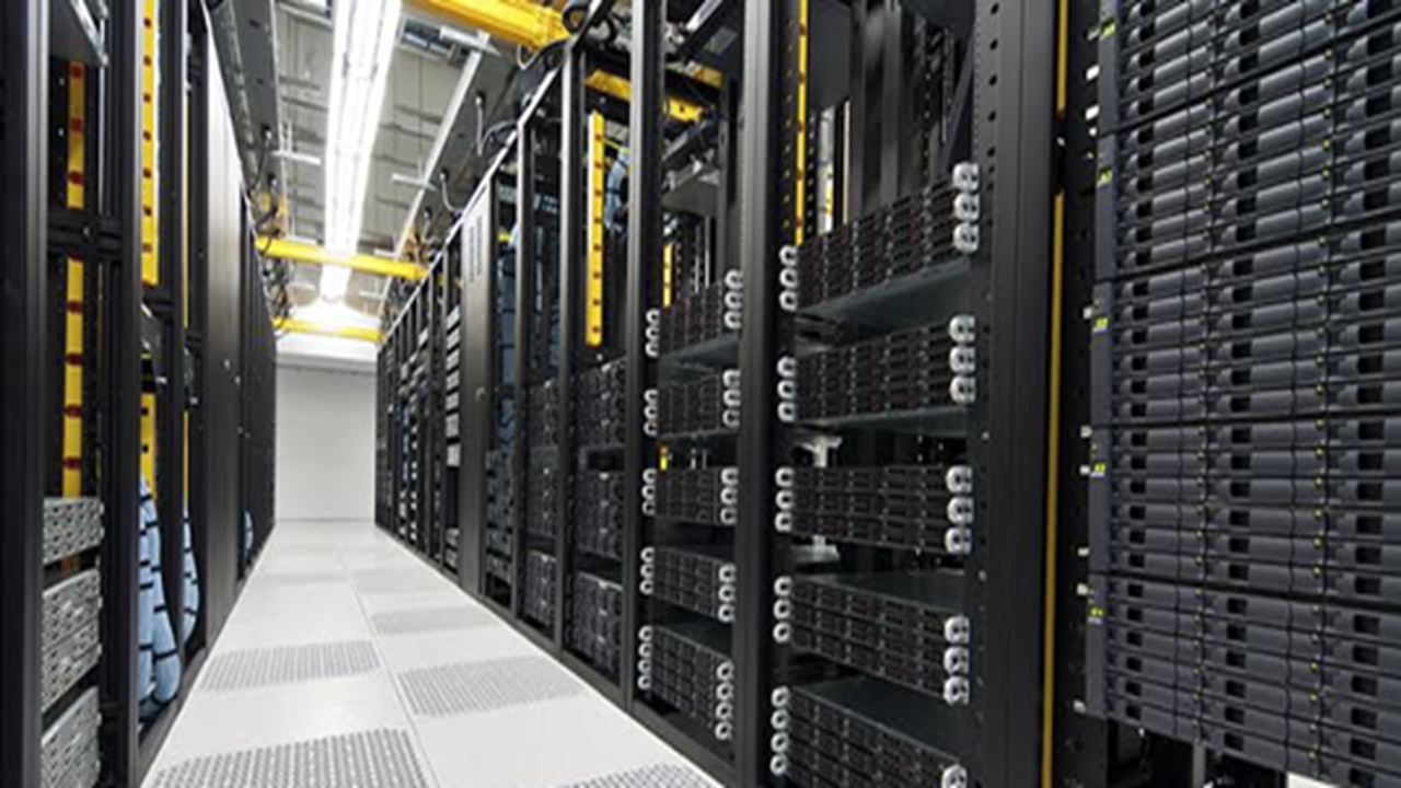 Pakistan's Data Center Boom Runs Without Licensing Framework, Audit Raises Alarm